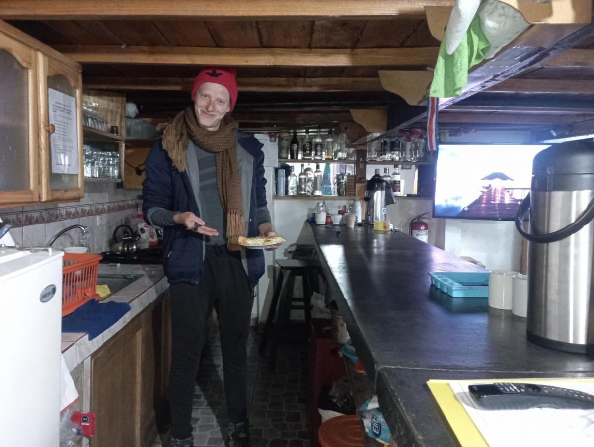 Andes Hostel อัวรัซ ภายนอก รูปภาพ