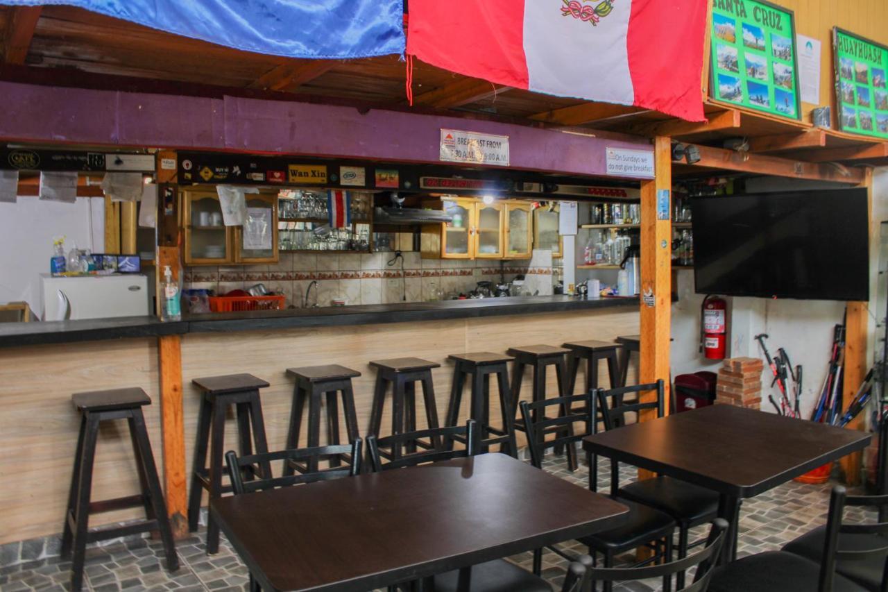 Andes Hostel อัวรัซ ภายนอก รูปภาพ