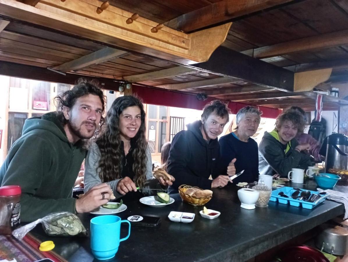Andes Hostel อัวรัซ ภายนอก รูปภาพ