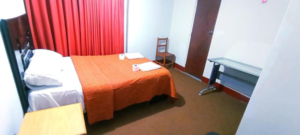 Andes Hostel อัวรัซ ภายนอก รูปภาพ