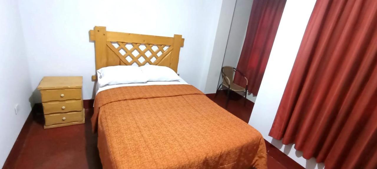 Andes Hostel อัวรัซ ภายนอก รูปภาพ