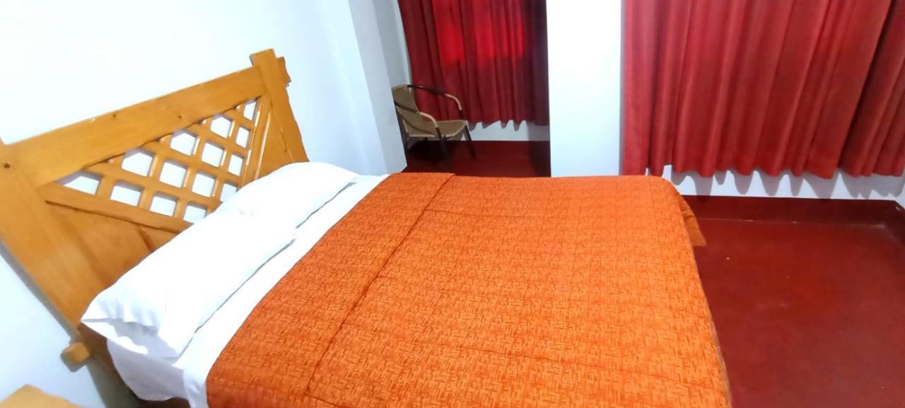 Andes Hostel อัวรัซ ภายนอก รูปภาพ