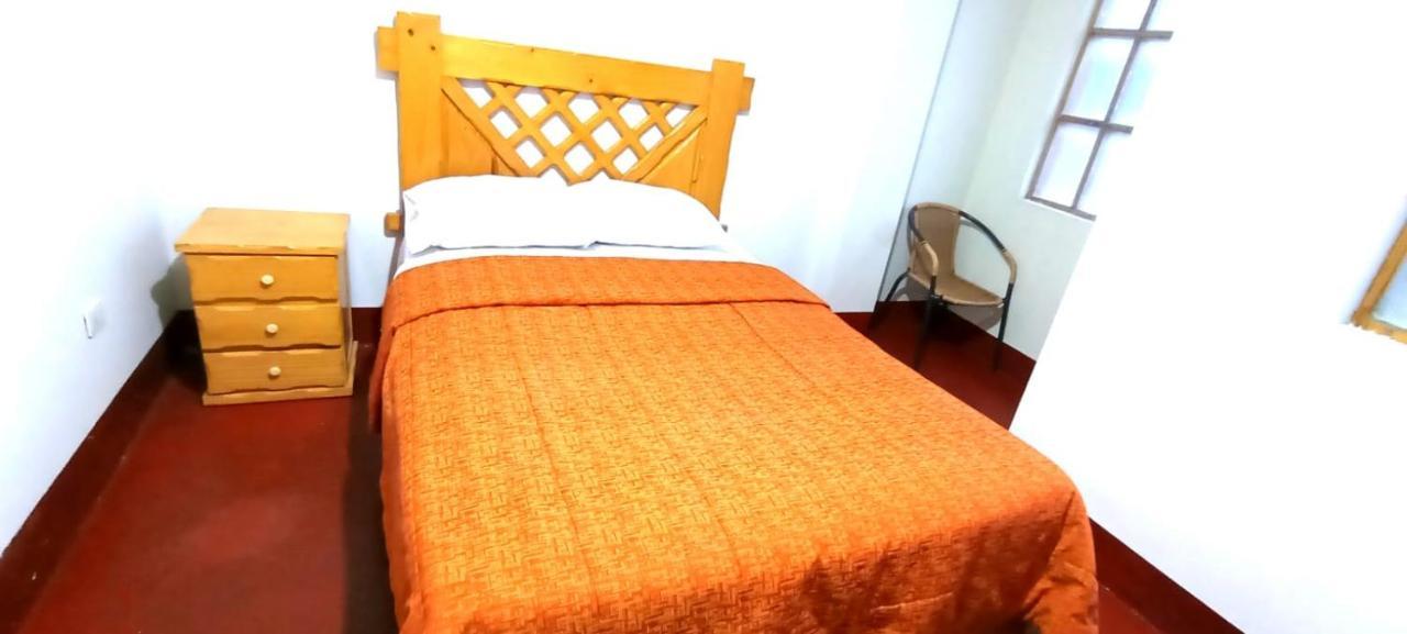 Andes Hostel อัวรัซ ภายนอก รูปภาพ