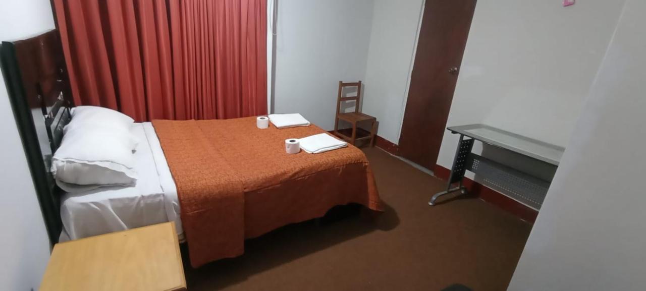 Andes Hostel อัวรัซ ภายนอก รูปภาพ