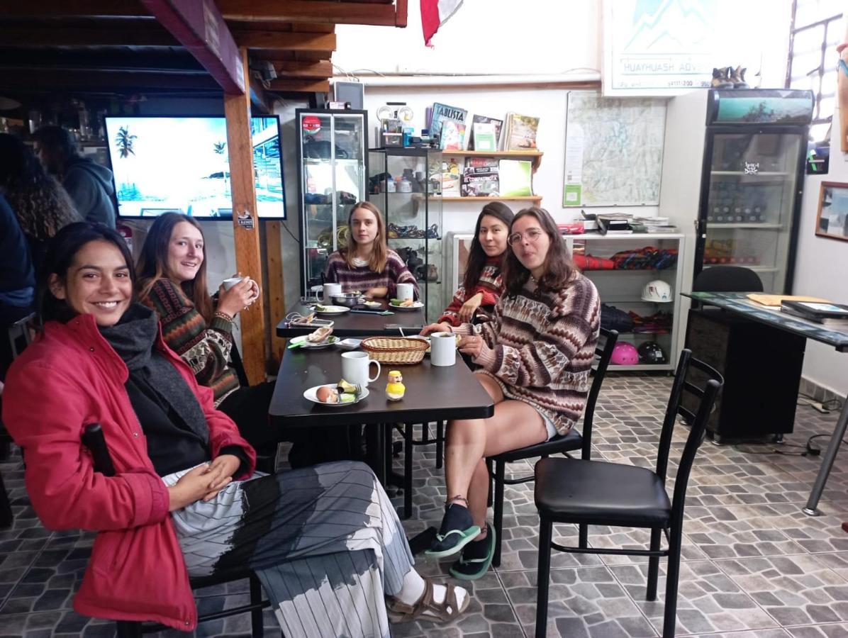 Andes Hostel อัวรัซ ภายนอก รูปภาพ