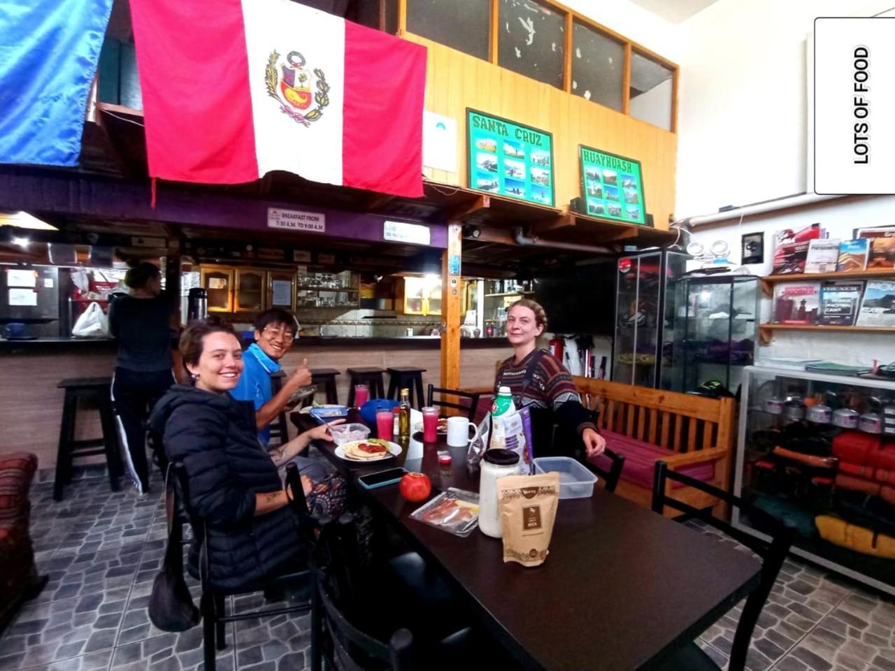Andes Hostel อัวรัซ ภายนอก รูปภาพ