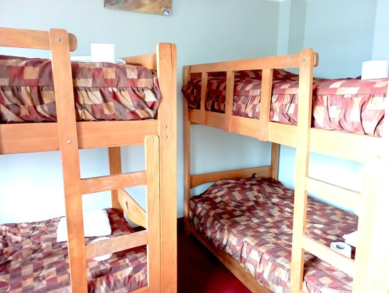 Andes Hostel อัวรัซ ภายนอก รูปภาพ